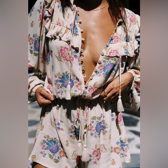 RARE Spell and the Gypsy Collective Solstice Romper Playsuit NWT! - Picture 3 of 12